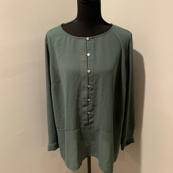 Eloquii Blouse in Green Size 16 - Picture 2 of 6